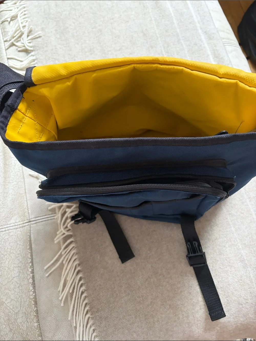 N/A navy blue